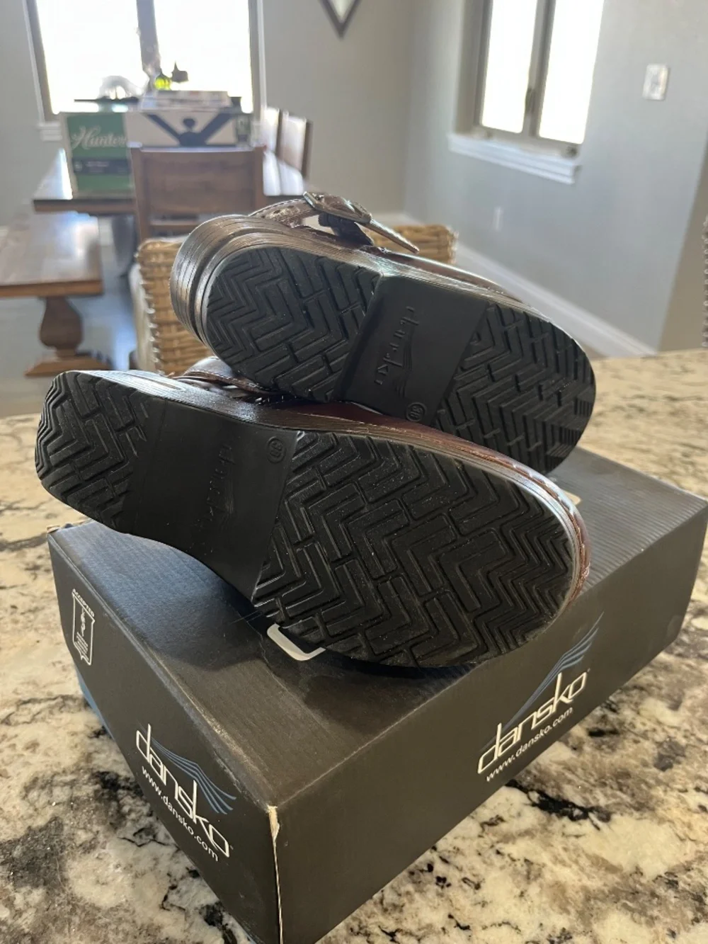Dansko clogs - Picture 9 of 10